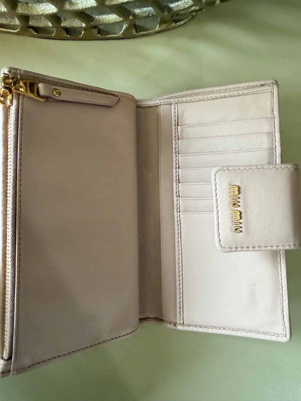 Miu Miu Matelassé Wallet Cammeo Pink 5ML015 with Authenticity Card - Picture 10 of 11